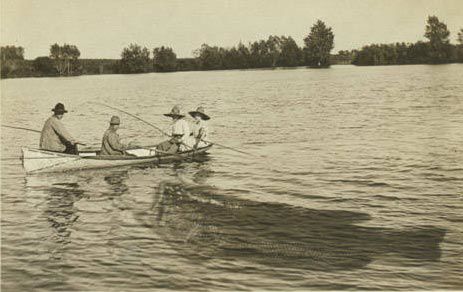 Postcards of Yore